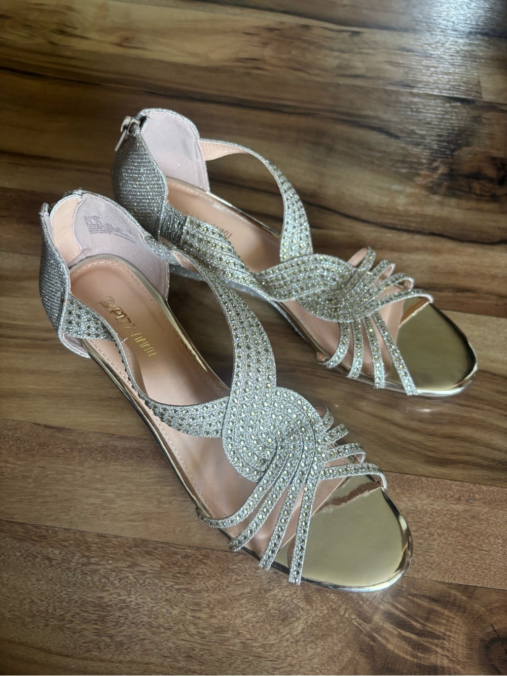 Gold Sparkle Wedge Sandals Women Size 9.5 - Picture 4 of 11